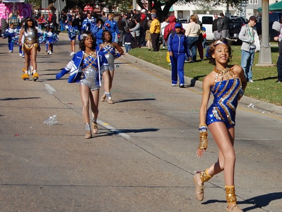 Chalmette high dancers