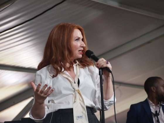 Judith Owen [Photo by Louis Crispino]