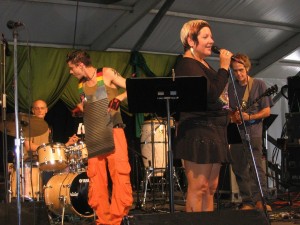 Little Queenie at Jazz Fest 2006 [Photo by Louis Crispino]